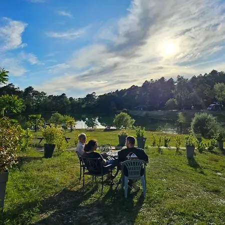 Chalet 3 Etoiles - Piscine - Ccafgfe