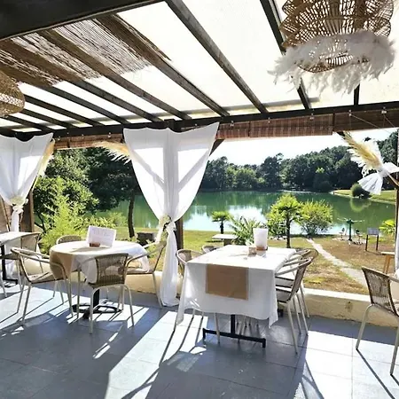 Chalet 3 Etoiles - Piscine - Ccafgfe