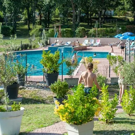 3 Etoiles - Piscine - Ccafgfe *