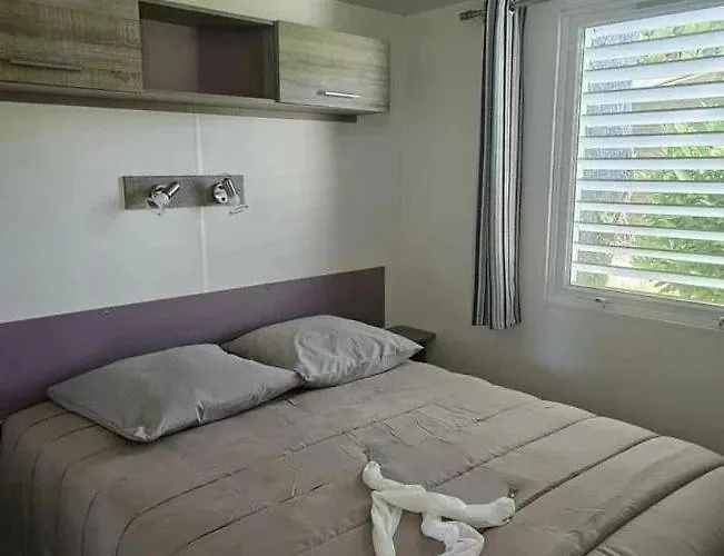 3 Etoiles - Piscine - Ccafgfe Kamp alanı Douville