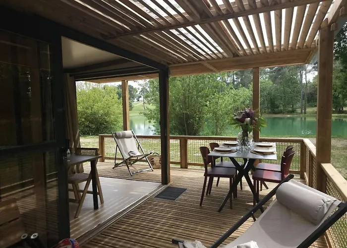 Parque de Campismo 3 Etoiles - Piscine - Ccafgfe